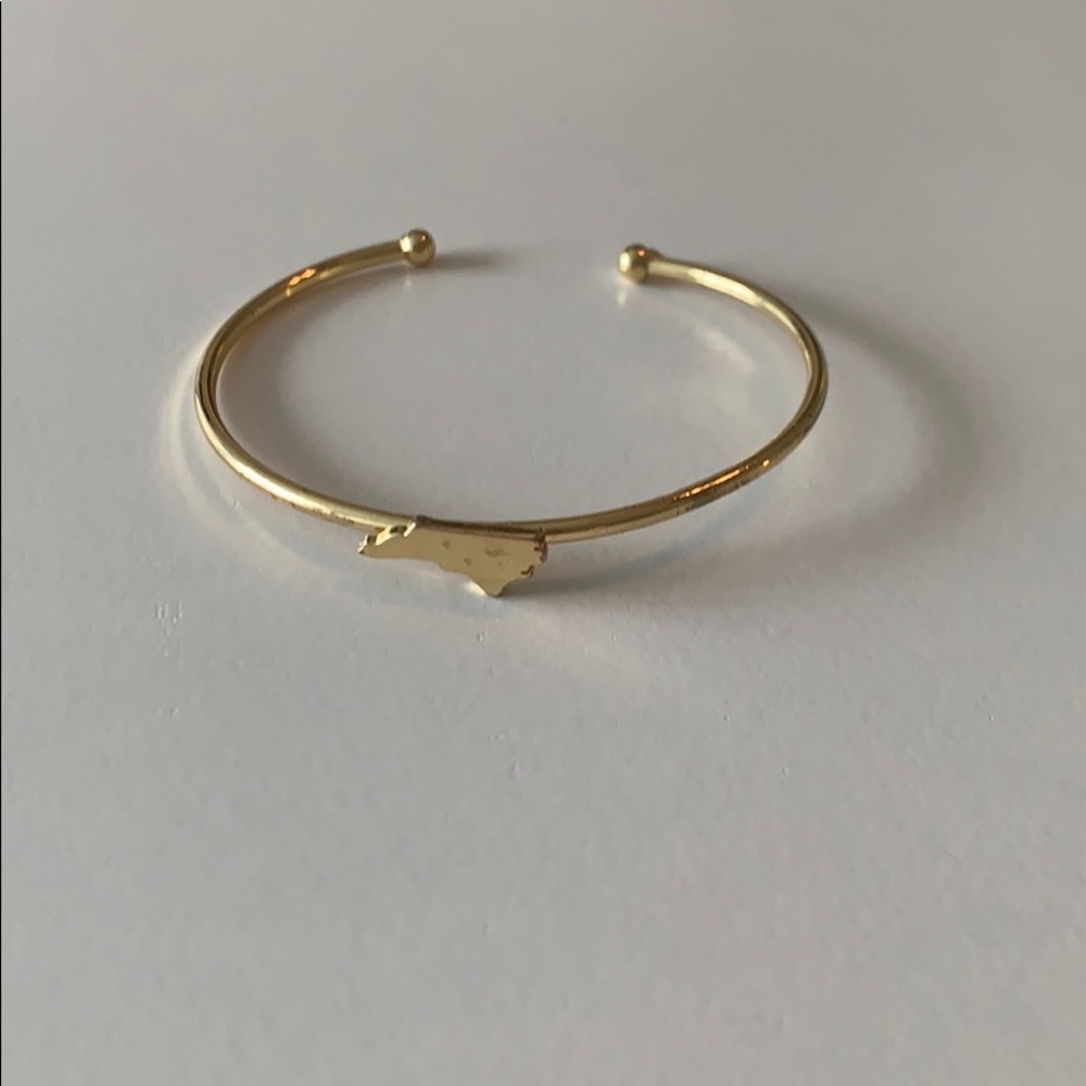 Gold North Carolina Home Bracelet